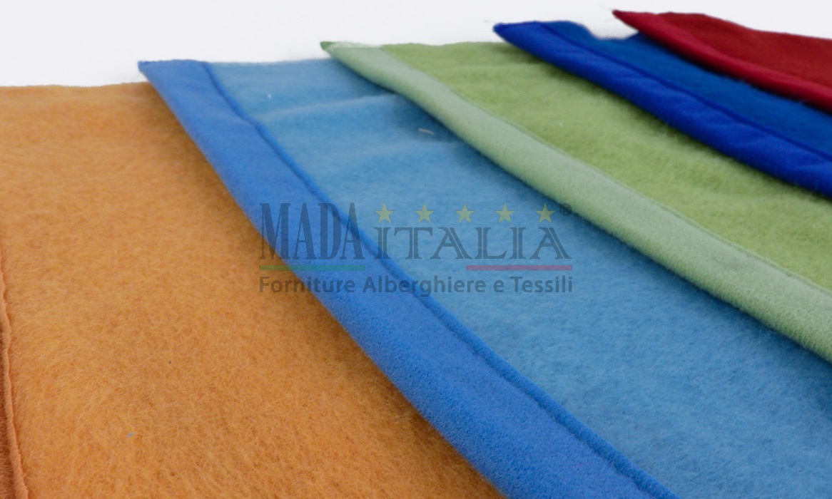 COPERTA IGNIFUGA HOTEL 450gr/mq ACRILICO TINTA UNITA E BICOLORE - immagine 2