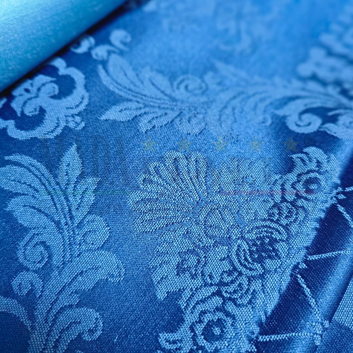 Vendita Tessuto Copriletto Raso Imperial Fiori Blu Vendita Tessuto Copriletto Raso Imperial Fiori Blu
