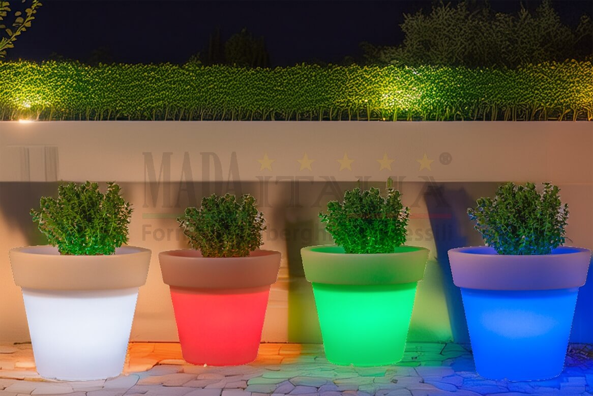Vendita Vaso Luminoso Plastica Arredo Giardino Vendita Vaso Luminoso Plastica Arredo Giardino